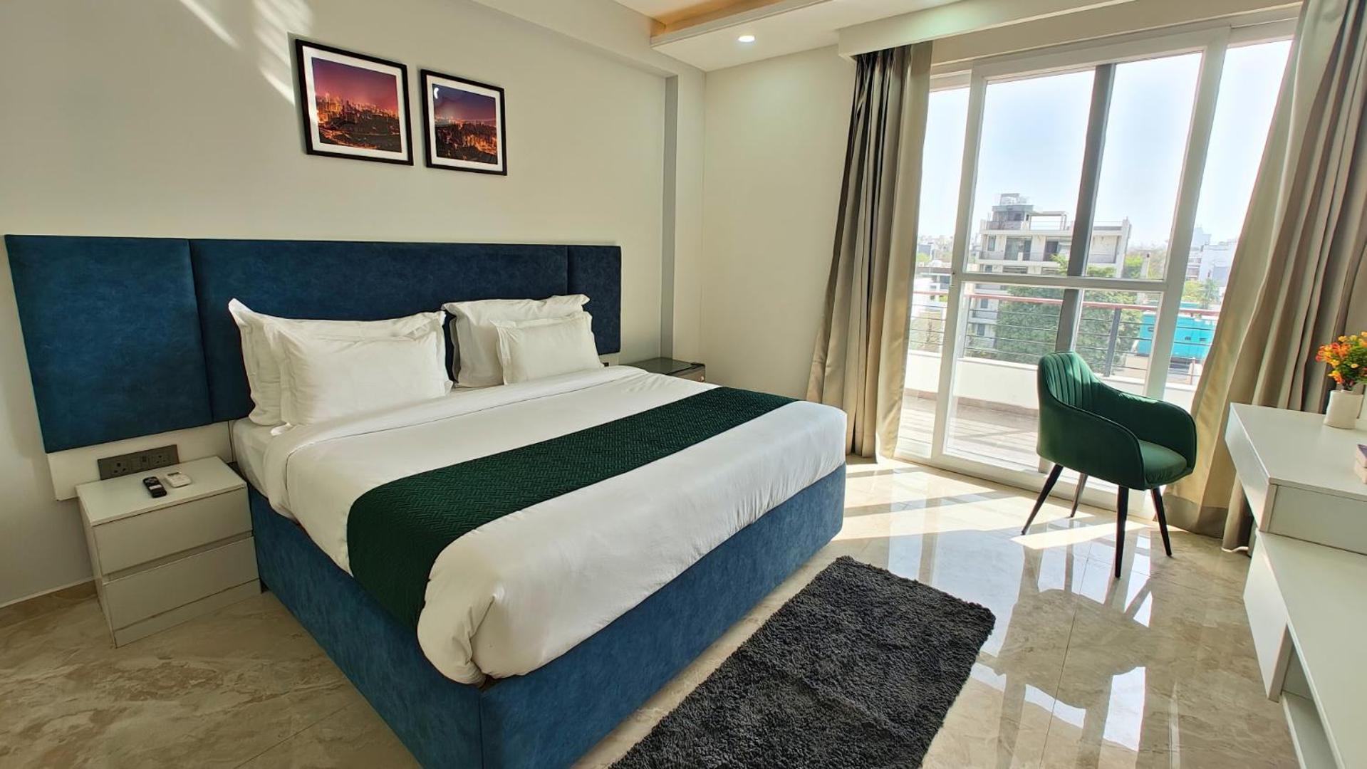 Ava Hotels And Corporates Millennium City Gurgaon Exterior photo